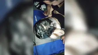 【小优的榨汁机】开车跑路，户外露营，帐篷内3P，小美女身材一流