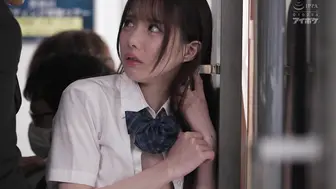 IPZZ-743 [中文字幕]惯犯说：“这些女孩年轻，性经验不足，所以很容易用催情剂和性骚扰让她们获得快感。佐々木さき